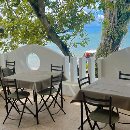 Hotel Chom By The Sea Ao Nam Mao Exterior foto